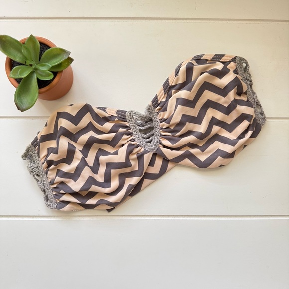 acacia swimwear Other - Acacia Chevron Patterned Bandeau Top